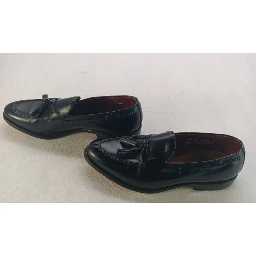 Allen Edmonds Dress Shoes Mens 9 1/2 D Black Pembrooke Classic Tassel Loafer